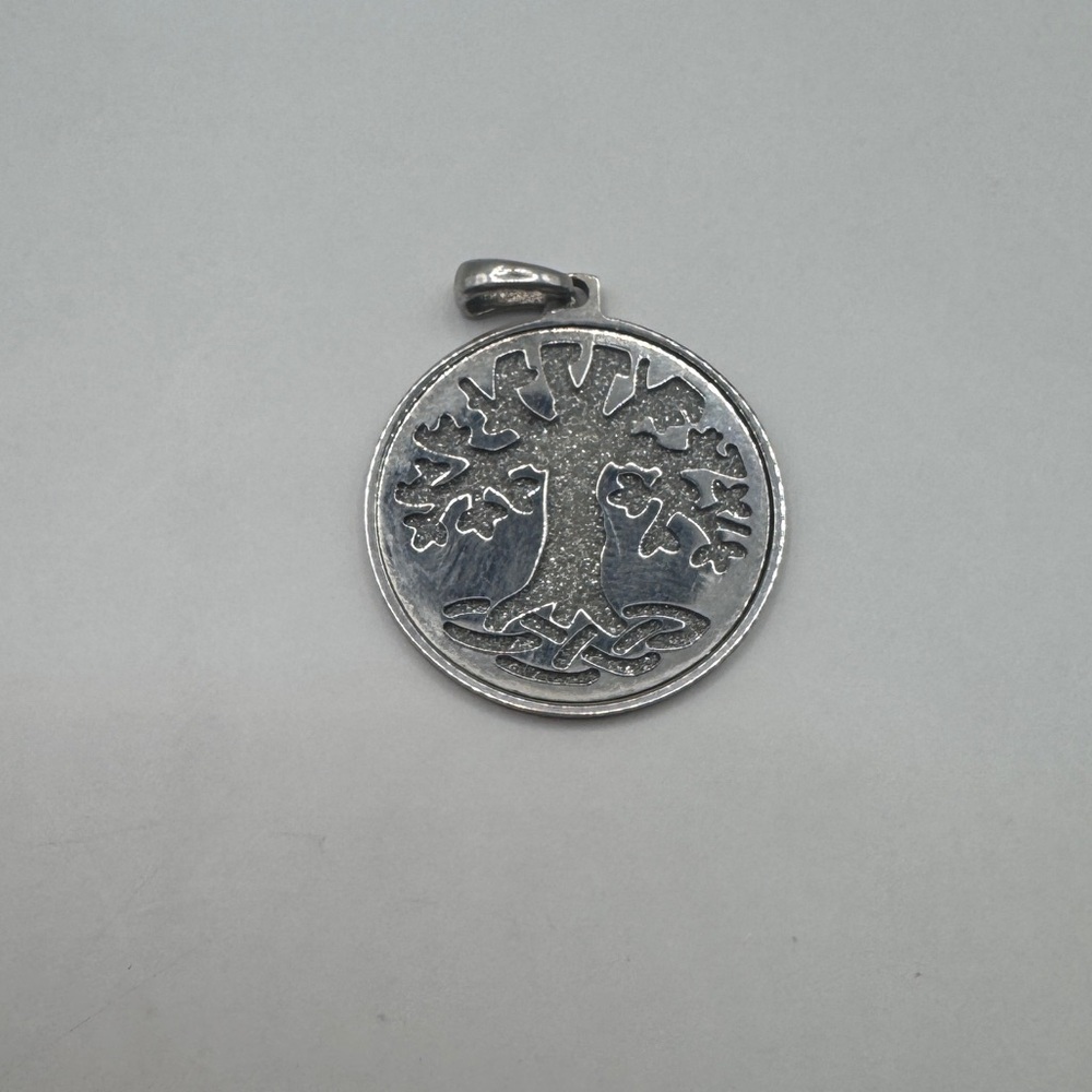 10K White Gold Tree of Life Pendant